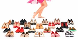 Nằm mơ thấy giày dép đánh con gì và giấc mơ này muốn nhắn gửi điều gì về con đường bạn đang đi